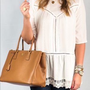 THE SELLOUT Nordstrom White Lace Tunic Leith M